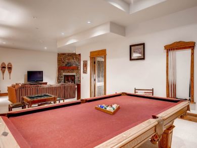 Four Bedroom Luxury Ski Residence